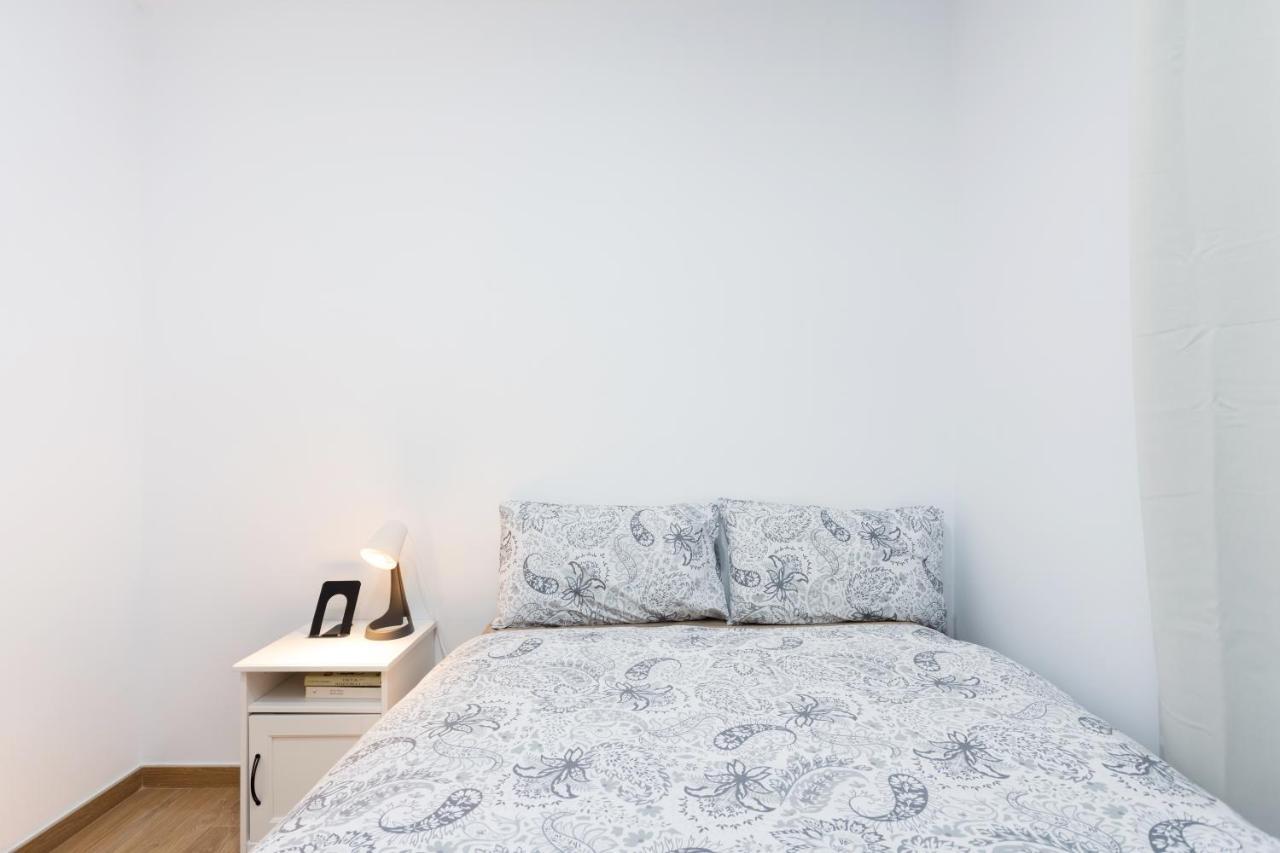 Apartament Home2book Design Black & White Cruz *